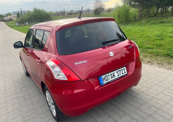 Suzuki Swift cena 23499 przebieg: 143979, rok produkcji 2012 z Czersk małe 631